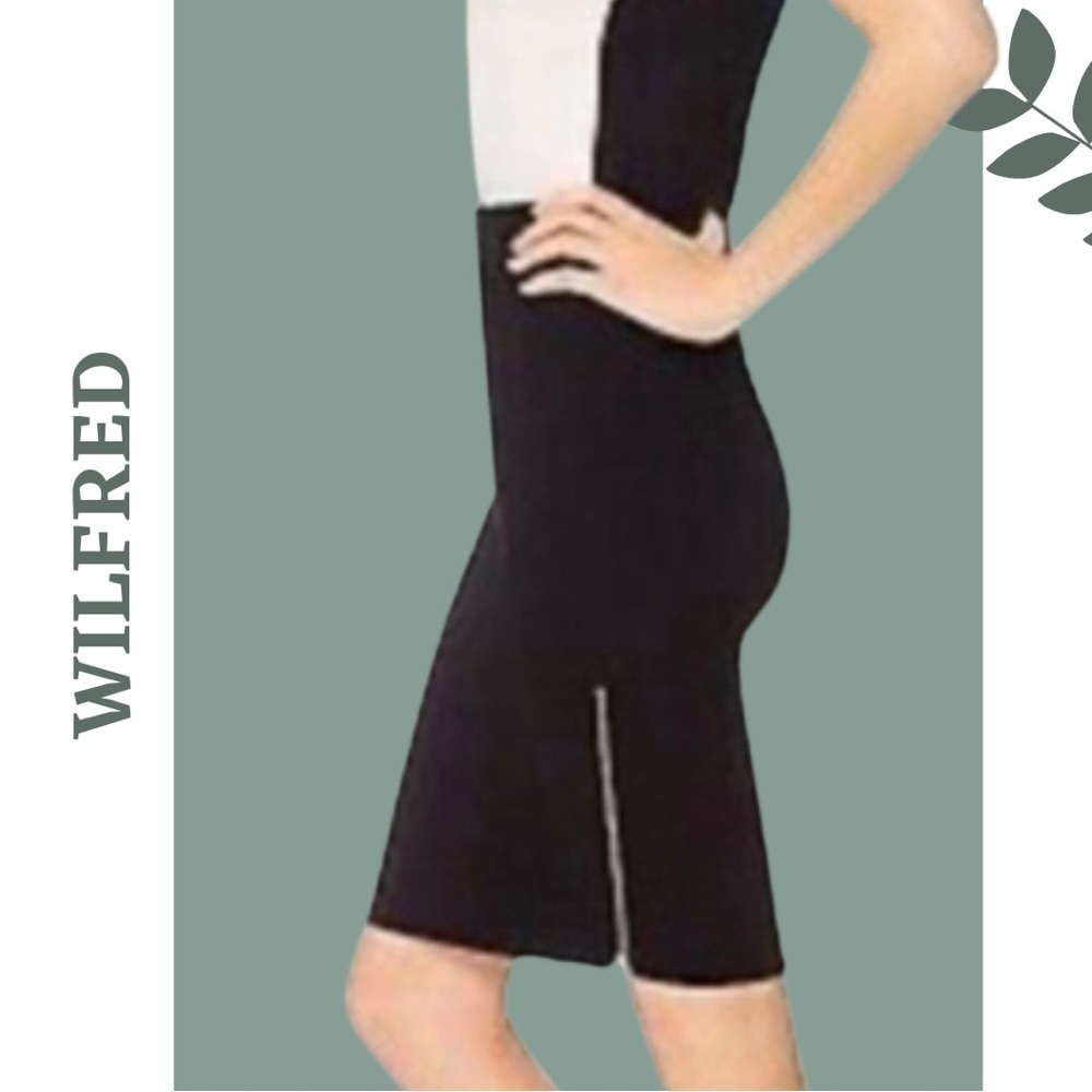🛍️ Aritzia Wilfred Black Skirt Side Zipper Detail Stretch Knit Size 4